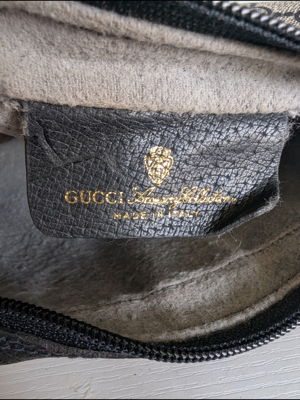 Gucci Ophidia GG Canvas Cosmetic Pouch in Navy/Red - Picture 13 of 15